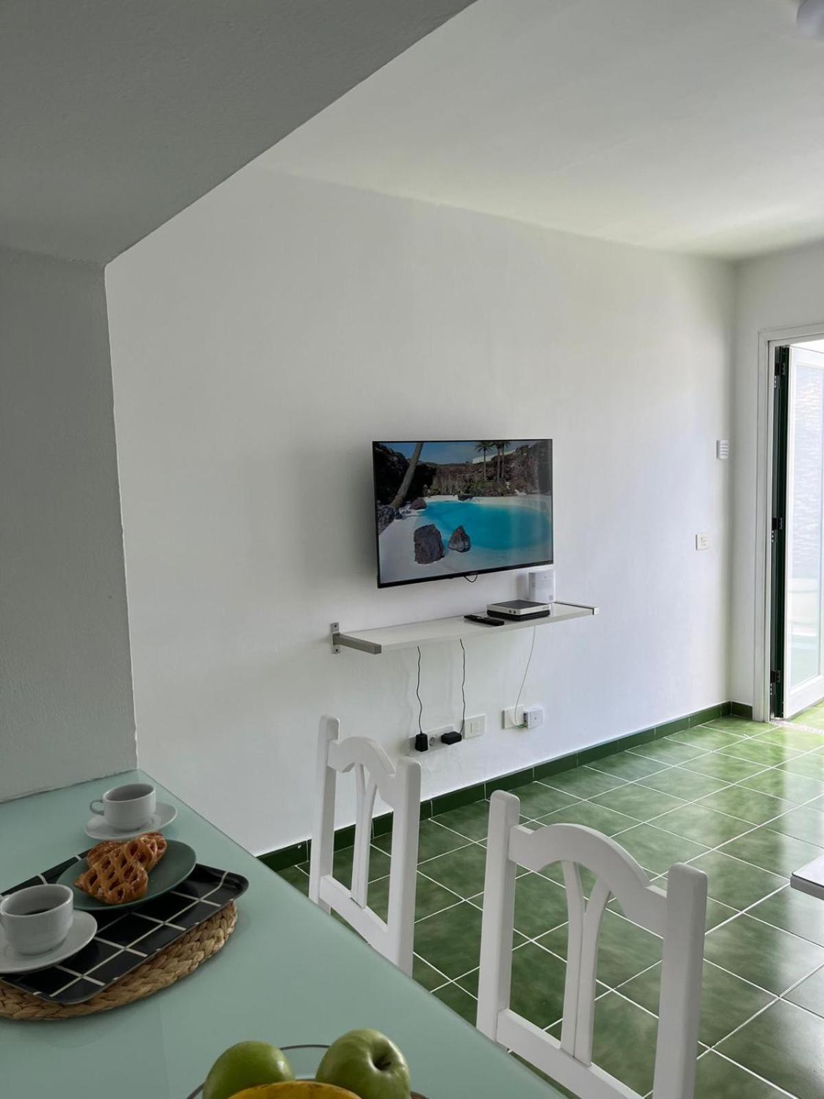 Bungalow Buganvilla Tias Bagian luar foto